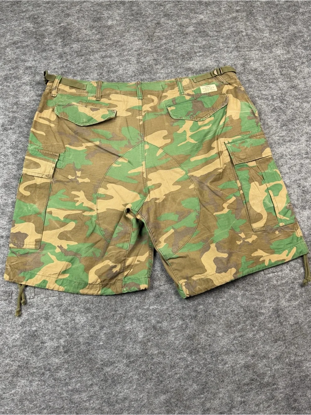 Polo by Ralph Lauren Men's Camouflage Cargo Shorts Size 36 (Zipper Not Working)